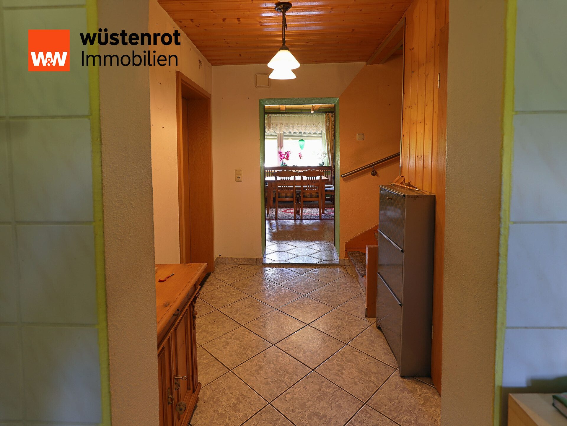 Immobilienangebot - Ebermannsdorf - Alle - Einfamilienhaus mit Garten und Nebengebäuden – ideal für Individualisten und Naturliebhaber