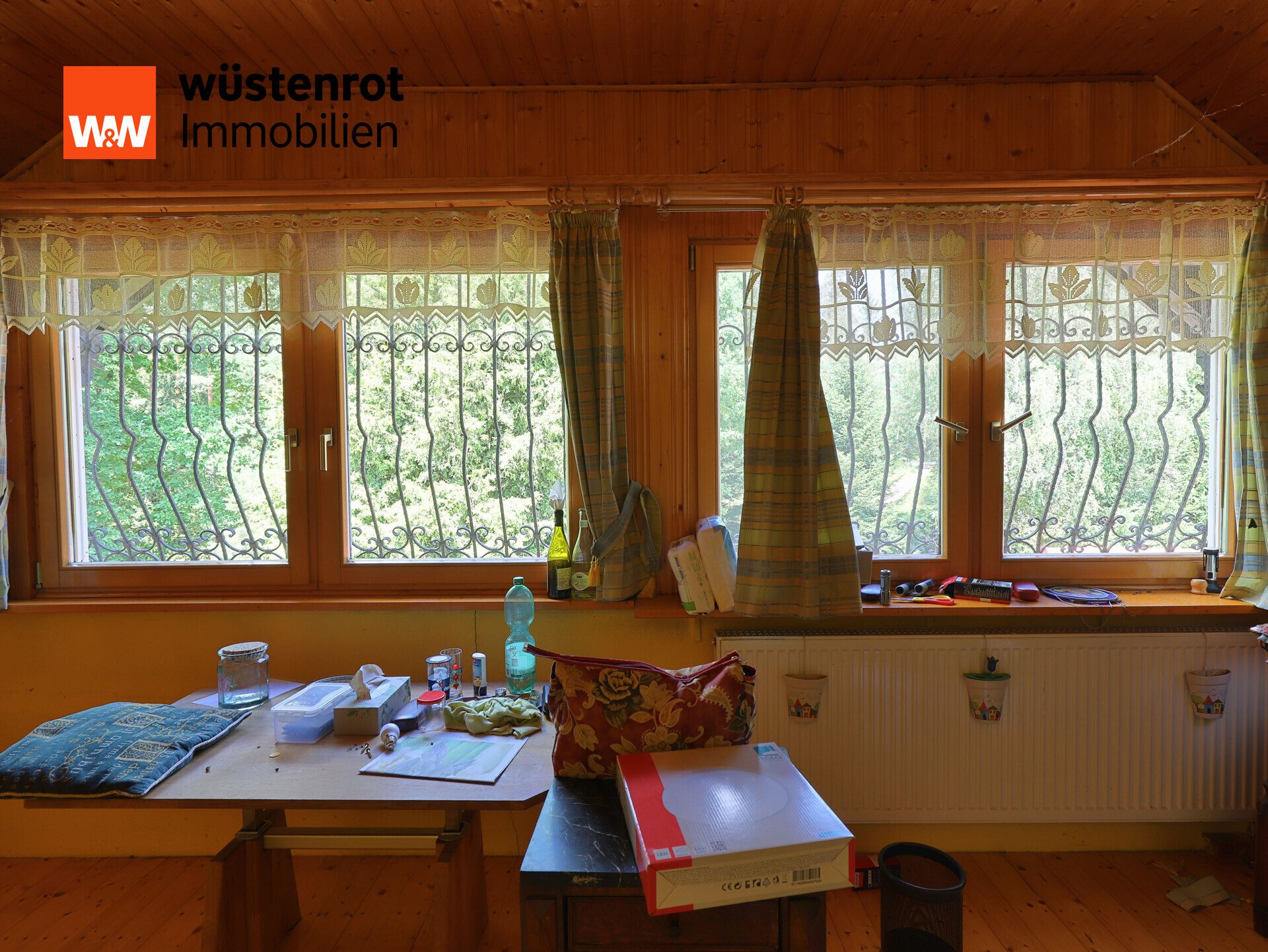 Immobilienangebot - Ebermannsdorf - Alle - Einfamilienhaus mit Garten und Nebengebäuden – ideal für Individualisten und Naturliebhaber