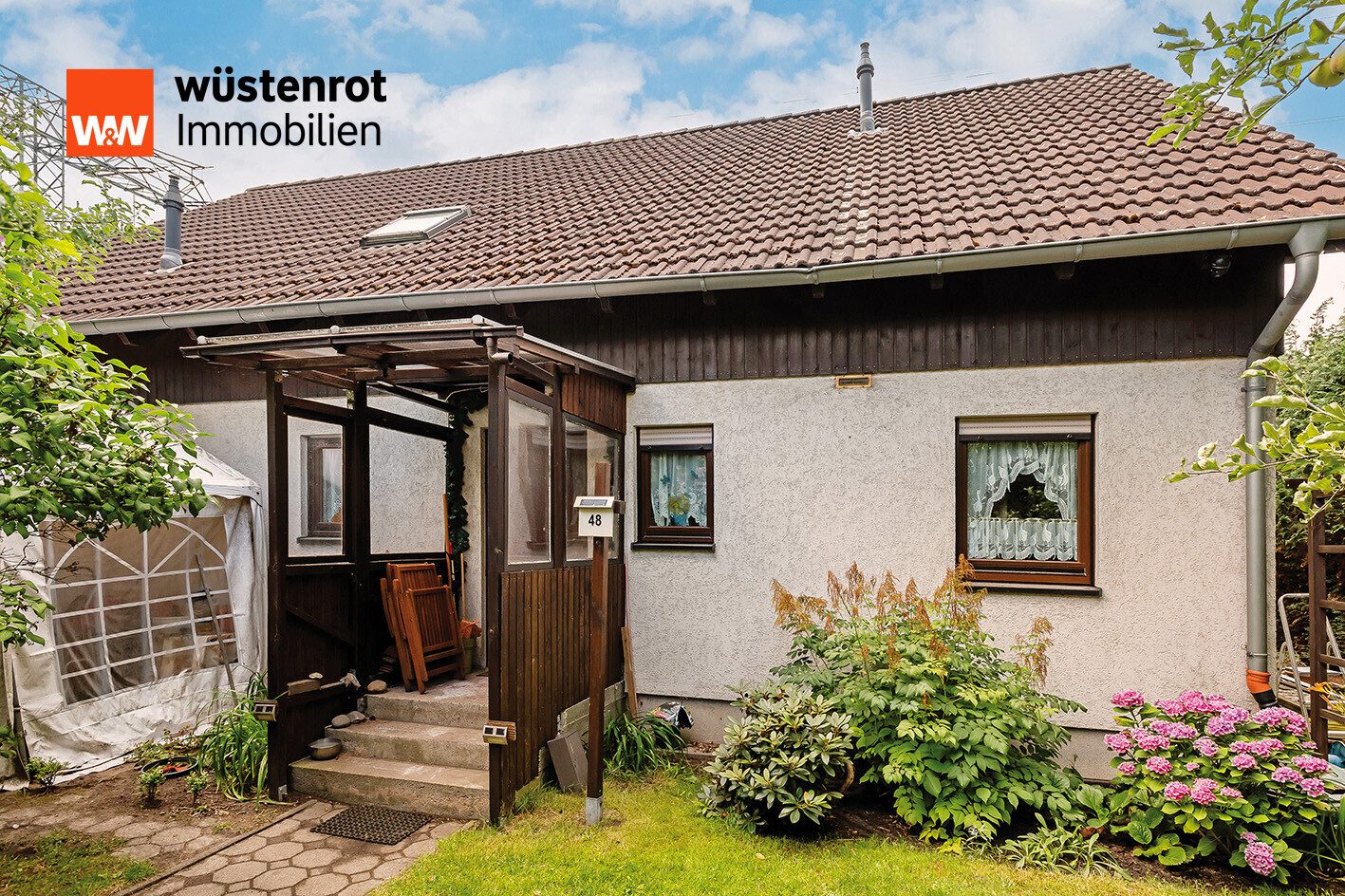 Eingang Immobilienangebot - Berlin / Johannisthal - Alle - Aufgeteiltes Zweifamilienhaus mit zwei separaten Grundbüchern in gesuchter Lage von Johannisthal