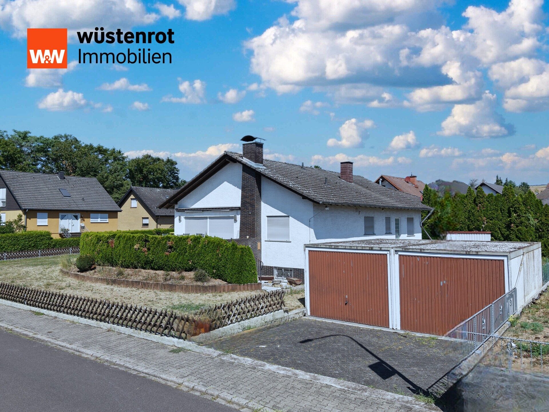 Immobilienangebot - Bad Sobernheim - Alle - Bunglow mit schöner Einliegerwohnung und 3 Garagen