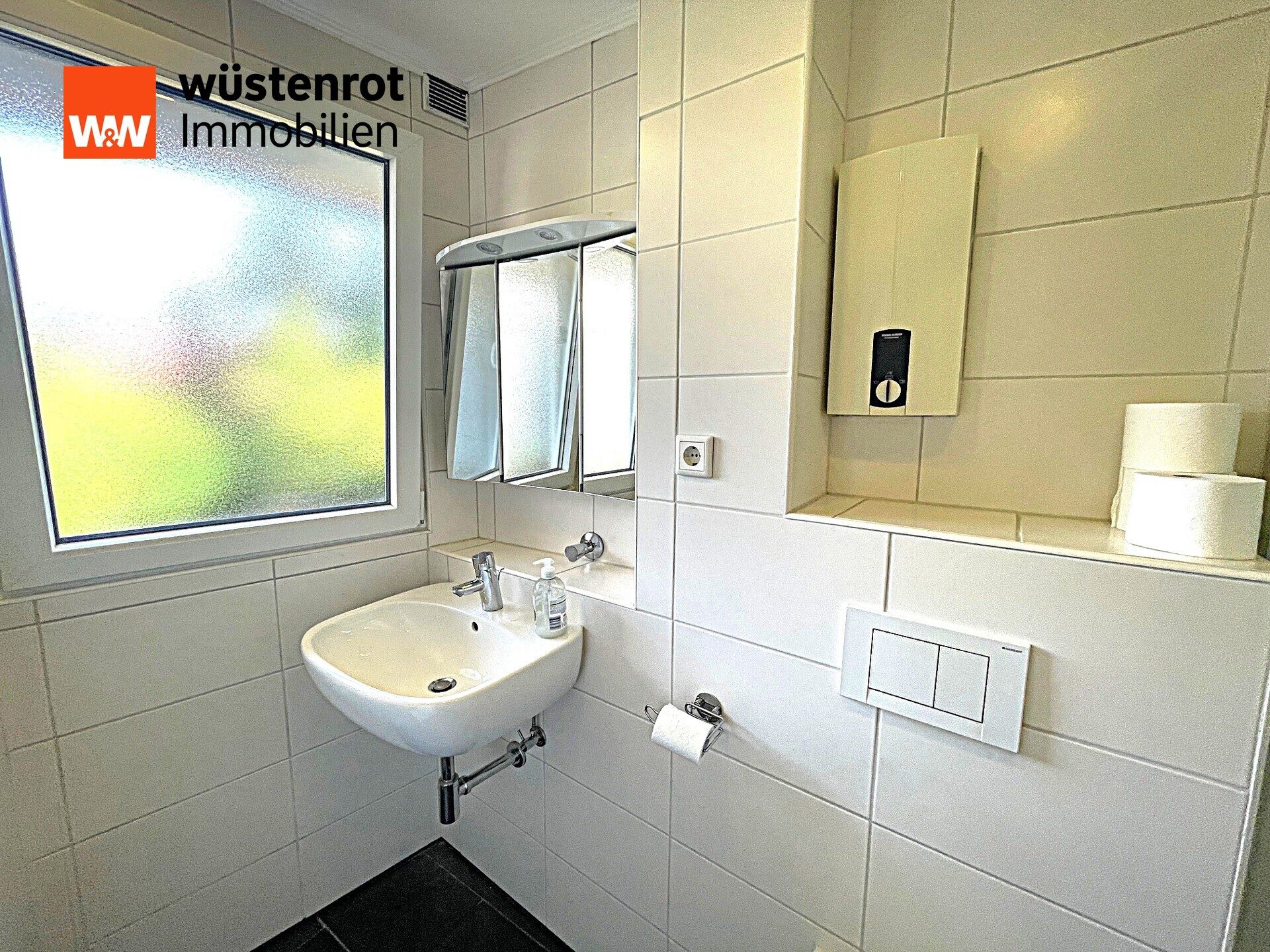 Immobilienangebot - Herten / Disteln - Alle - Herten-Disteln
gepflegte Etagenwohnung m. Balkon u. Aufzug 
Kapitalanlage oder Eigennutzung