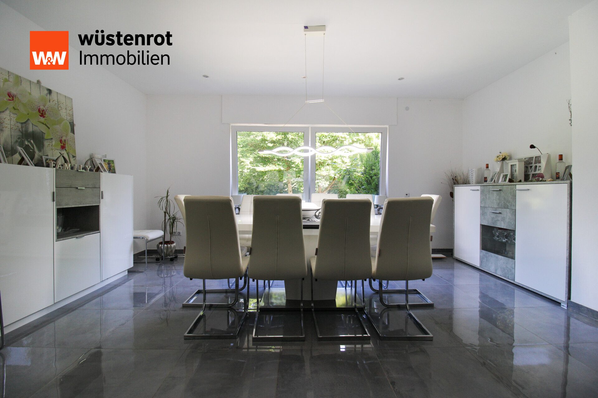 Immobilienangebot - Rödinghausen - Alle - Viel Haus. Viel Grundstück. Viele Möglichkeiten - Großzügiges Einfamilienhaus in Rödinghausen