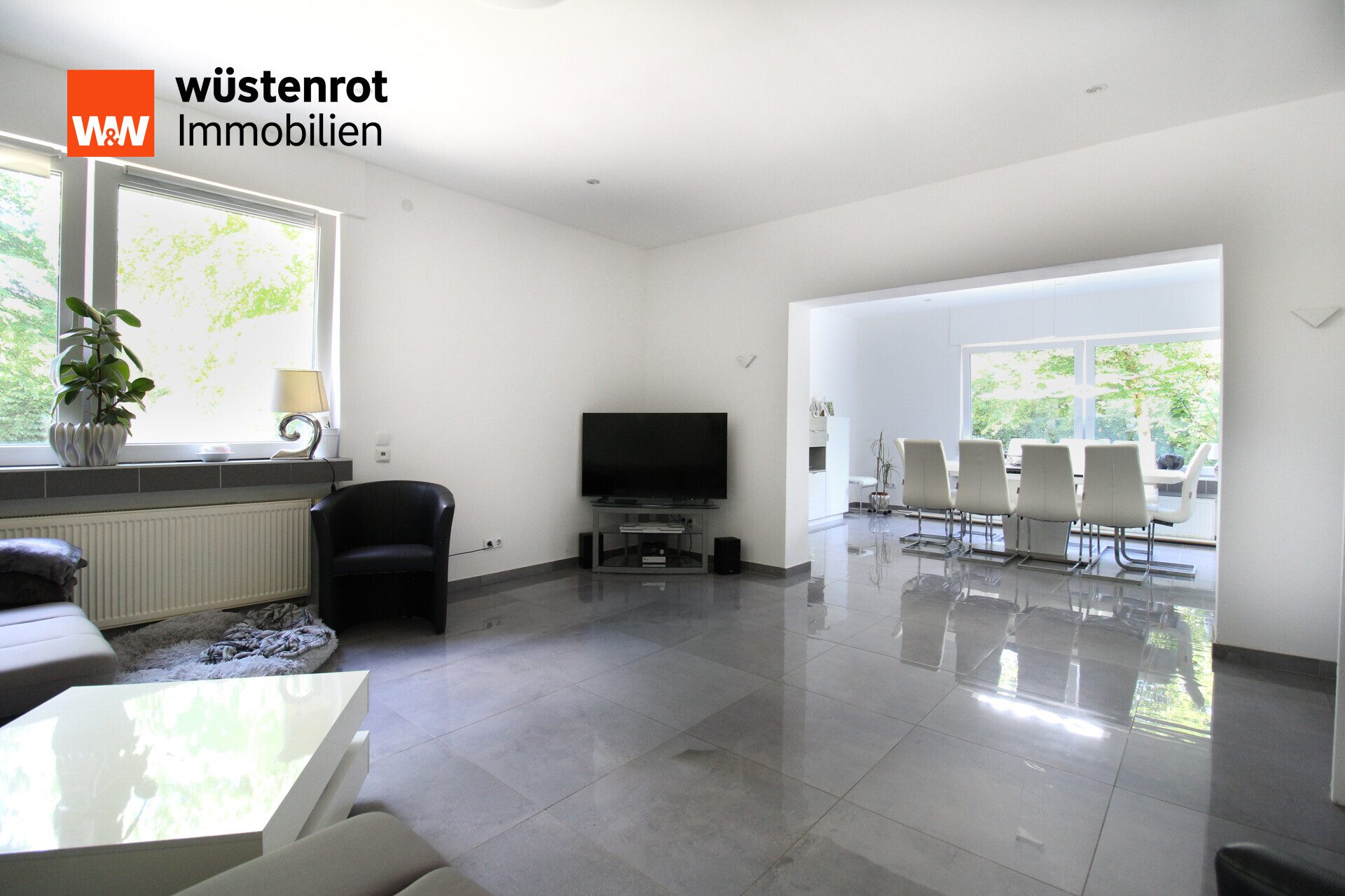 Immobilienangebot - Rödinghausen - Alle - Viel Haus. Viel Grundstück. Viele Möglichkeiten - Großzügiges Einfamilienhaus in Rödinghausen