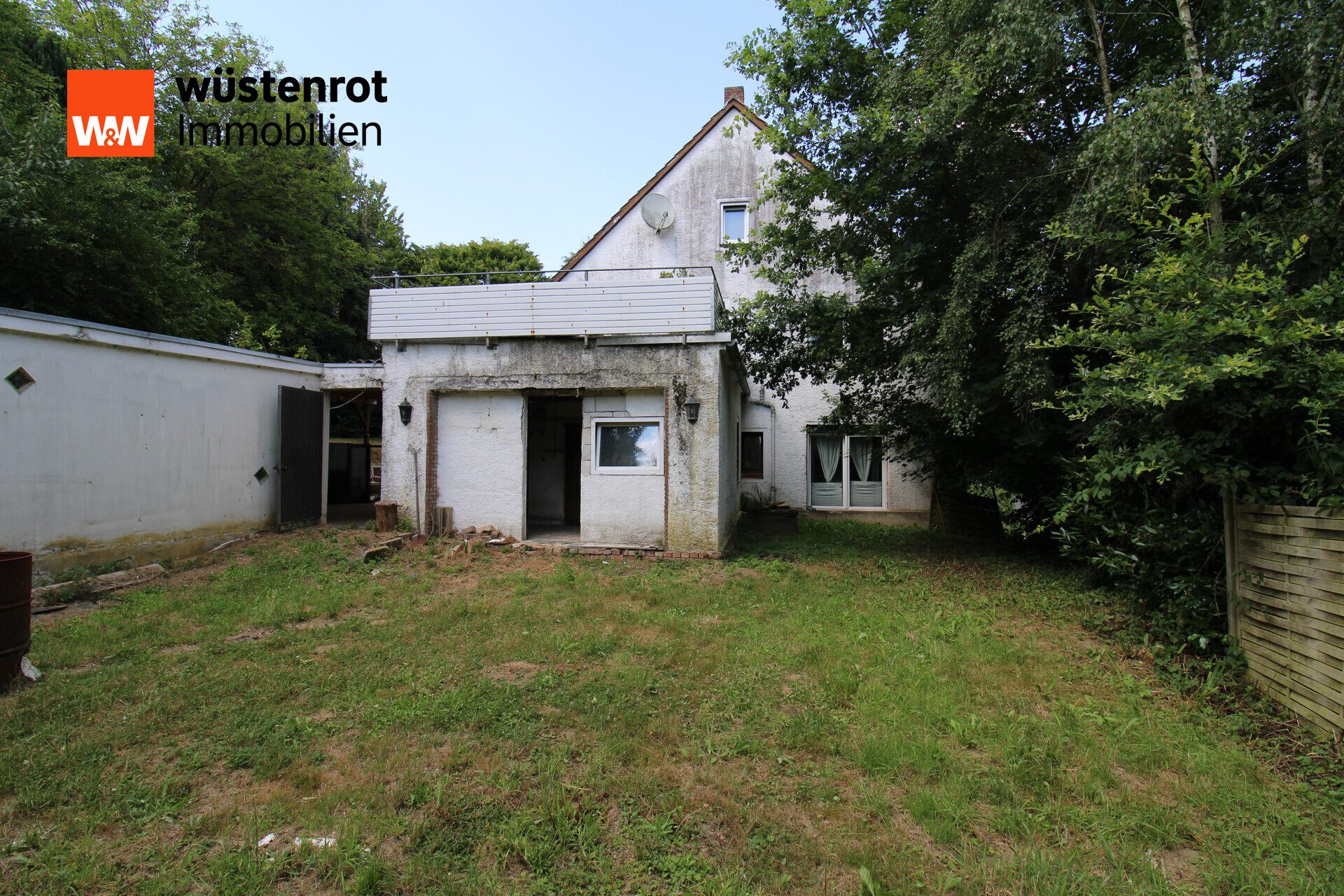 Immobilienangebot - Rödinghausen - Alle - Viel Haus. Viel Grundstück. Viele Möglichkeiten - Großzügiges Einfamilienhaus in Rödinghausen
