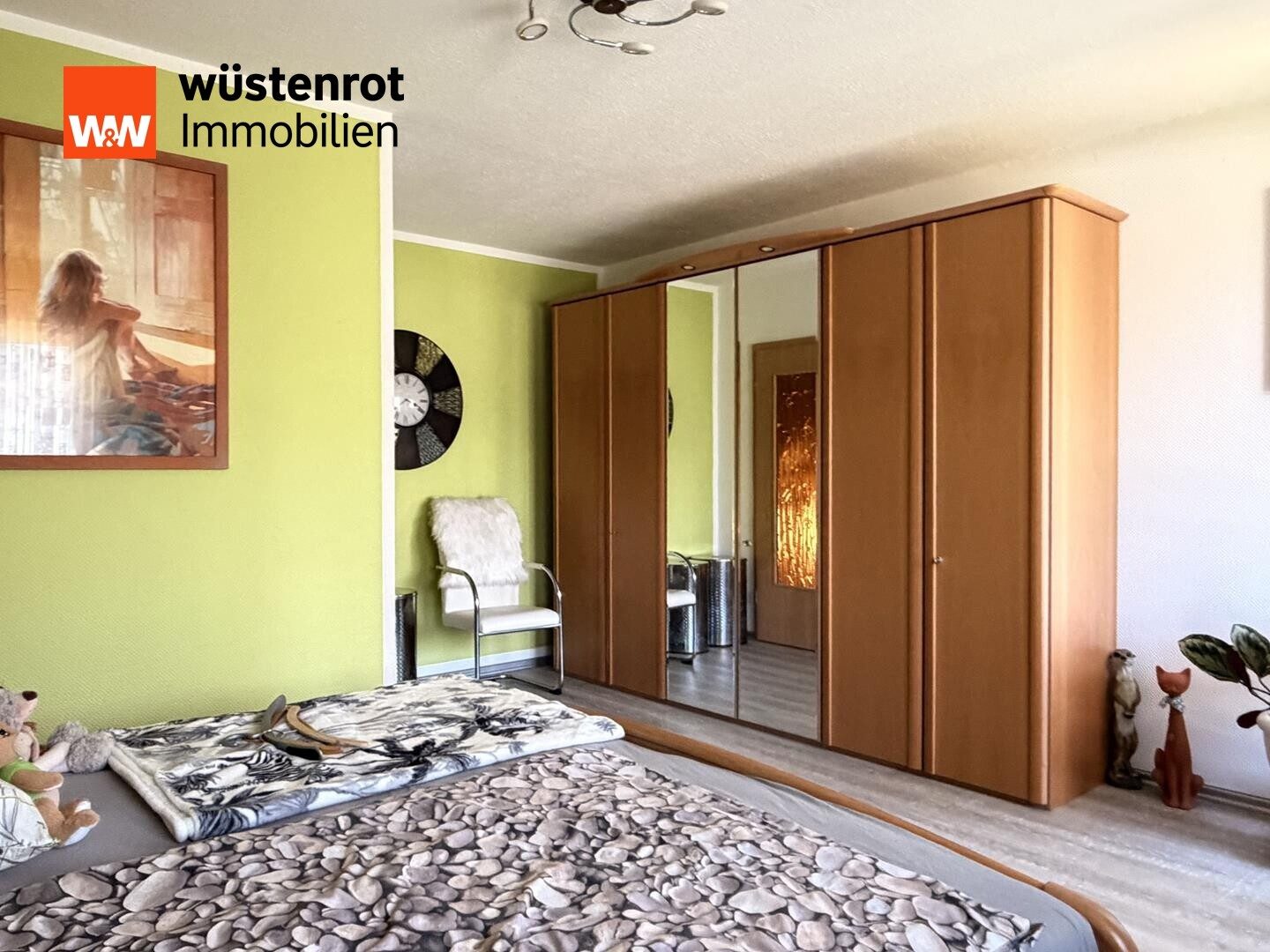 Immobilienangebot - Magdeburg / Sudenburg - Alle - Sehr gepflegtes Reihenendhaus in Magdeburg-Sudenburg – 109 m² WFL, Garten, Terrasse, Balkon, Stellplatz - kurzfristig bezugsfertig
