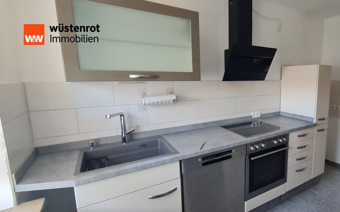 Immobilienangebot - Fürth - Alle - Mehrfamilienhaus als attraktives Zins- und Renditehaus in Topzustand !