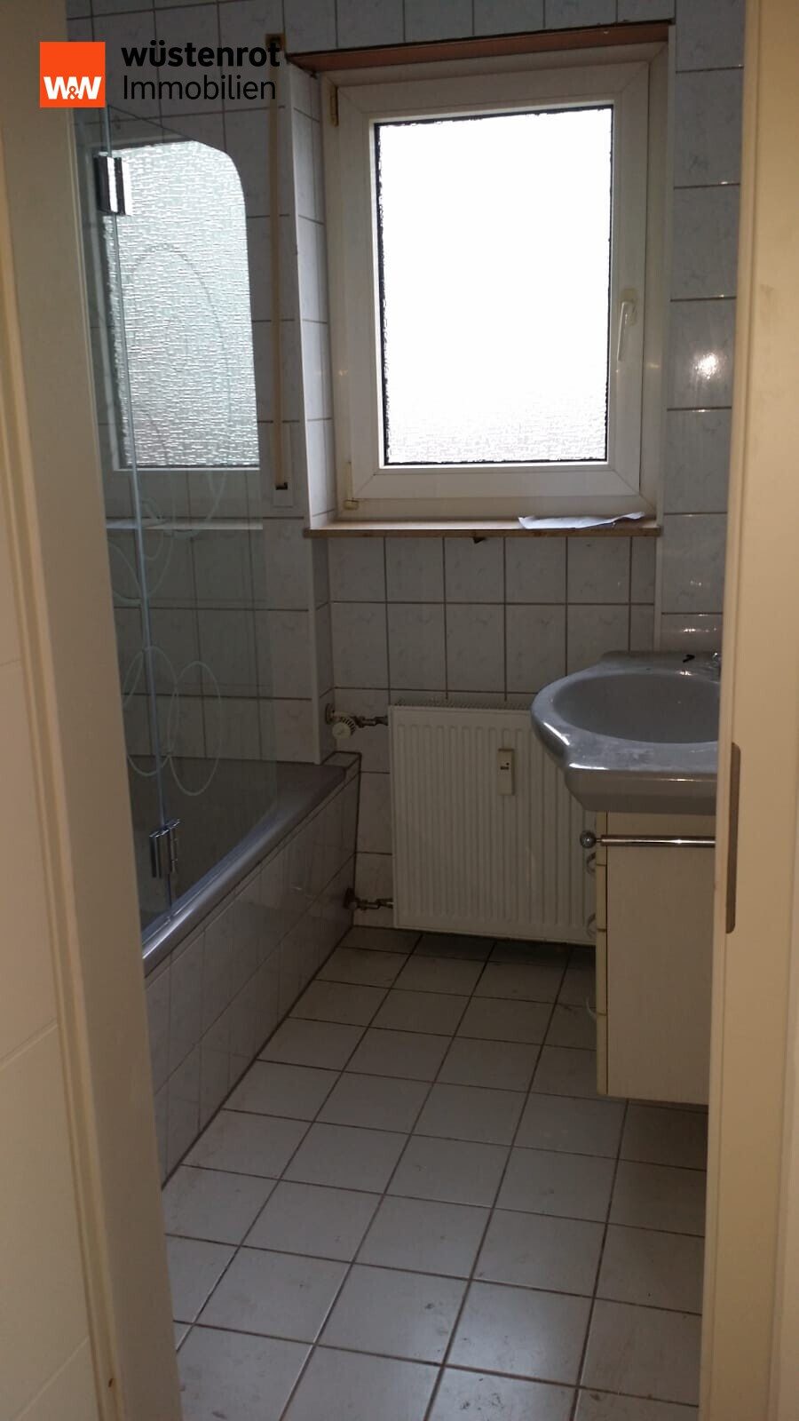 Immobilienangebot - Fürth - Alle - Mehrfamilienhaus als attraktives Zins- und Renditehaus in Topzustand !