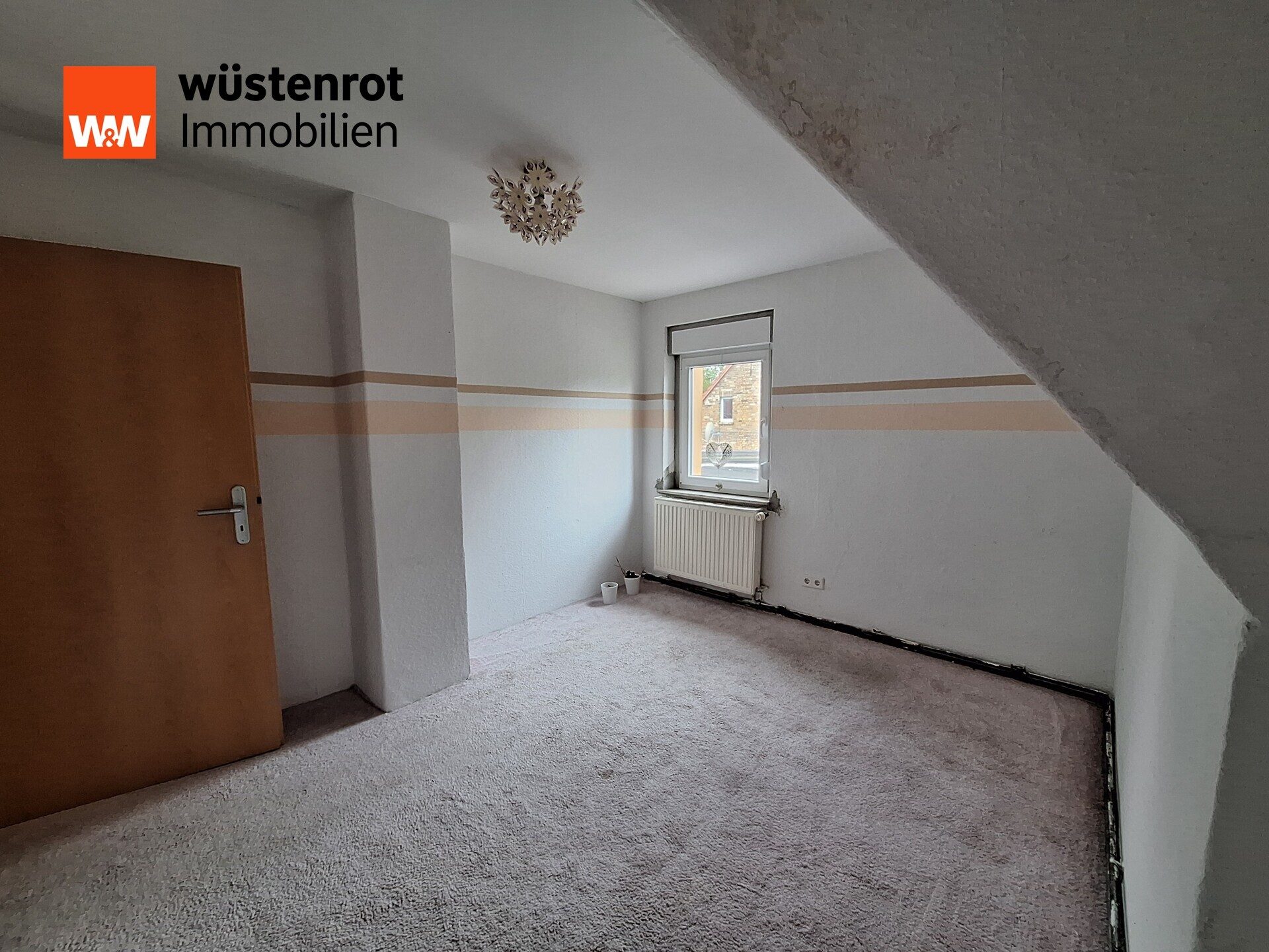 Immobilienangebot - Lutherstadt Wittenberg / Elstervorstadt - Alle - Modernisiertes Einfamilienhaus mit großem Garten, Ausbaureserve und vielseitigen Nutzungsmöglichkeiten