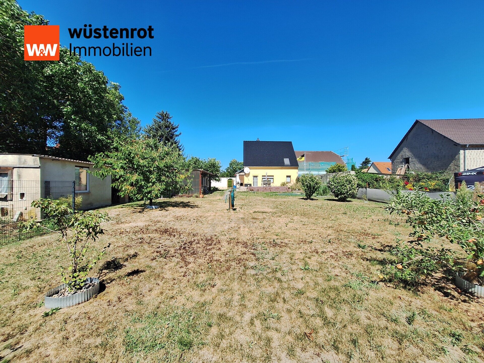 Immobilienangebot - Lutherstadt Wittenberg / Elstervorstadt - Alle - Modernisiertes Einfamilienhaus mit großem Garten, Ausbaureserve und vielseitigen Nutzungsmöglichkeiten