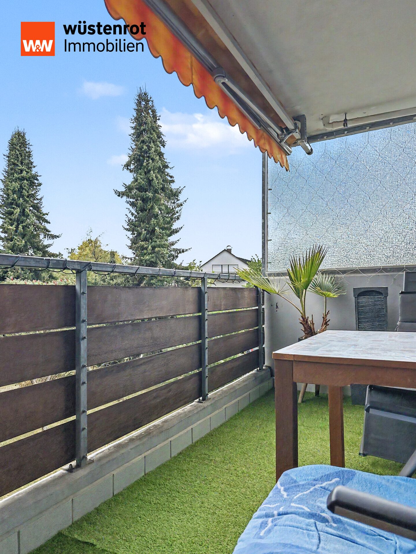 Immobilienangebot - Karlsruhe - Alle - 3-Zimmer-Wohnung mit großer Loggia und Blick ins Grüne inkl. Stellplatz