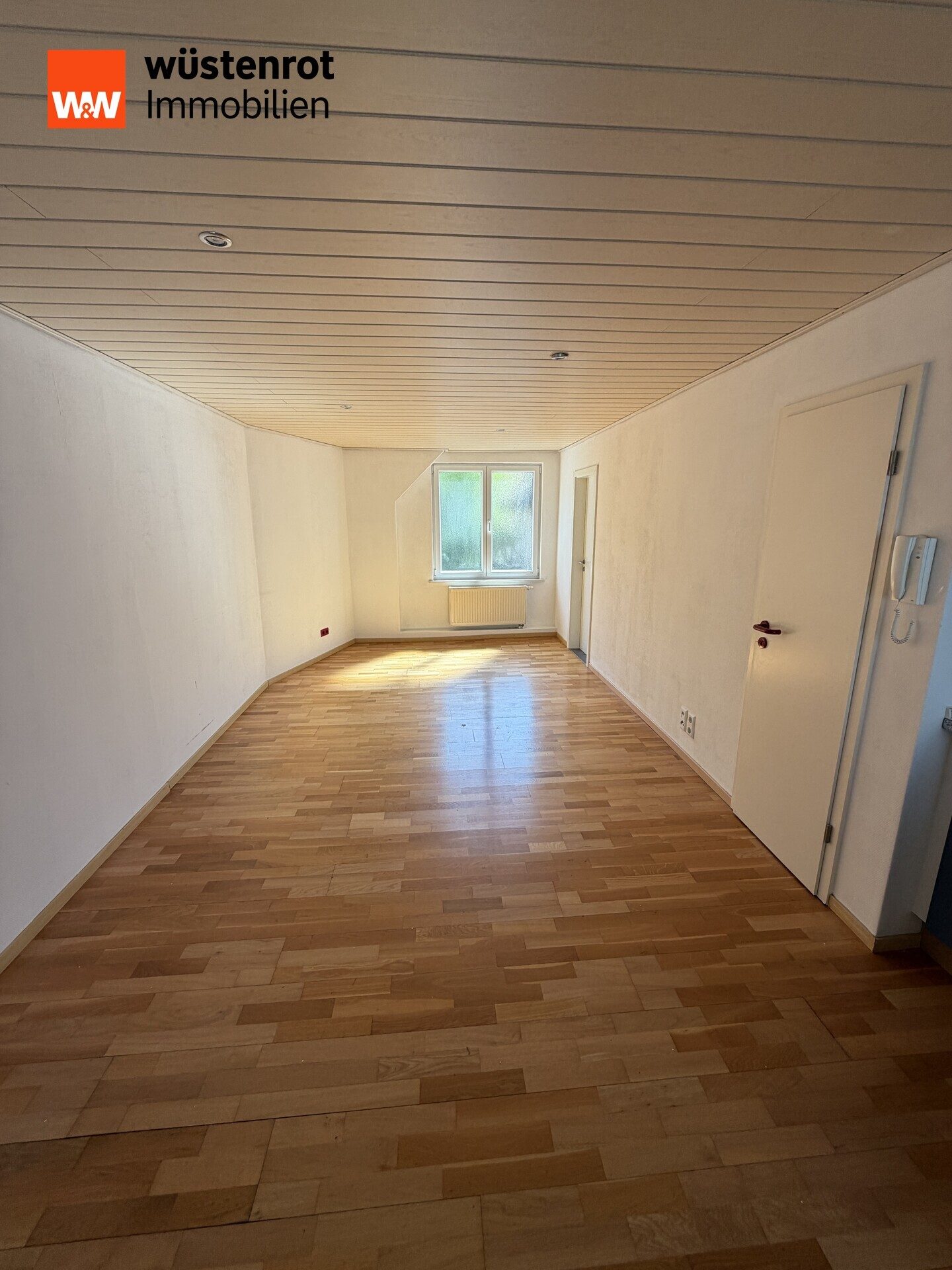 Immobilienangebot - Stuttgart / Möhringen - Alle - Ideal für Handwerker – Eigene Werkstatt, Büro und Lager mit zusätzlichen Mieteinnahmen