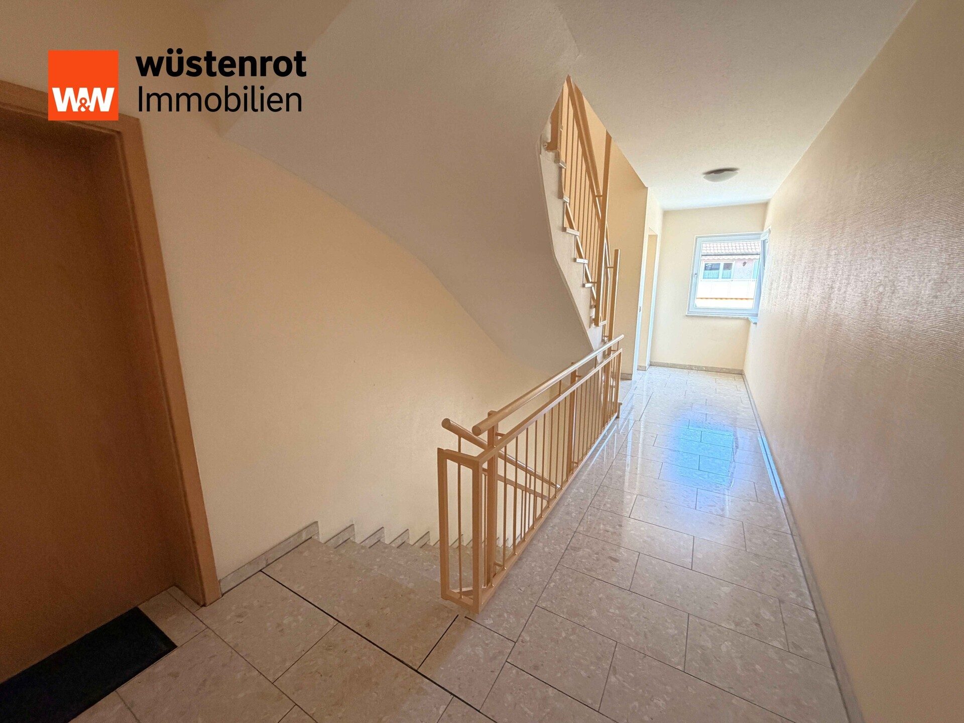 Immobilienangebot - Hersbruck - Alle - 4-Zimmer-Eigentumswohnung in Citylage
104 m², Aufzug, Tiefgarage, Stellplatz