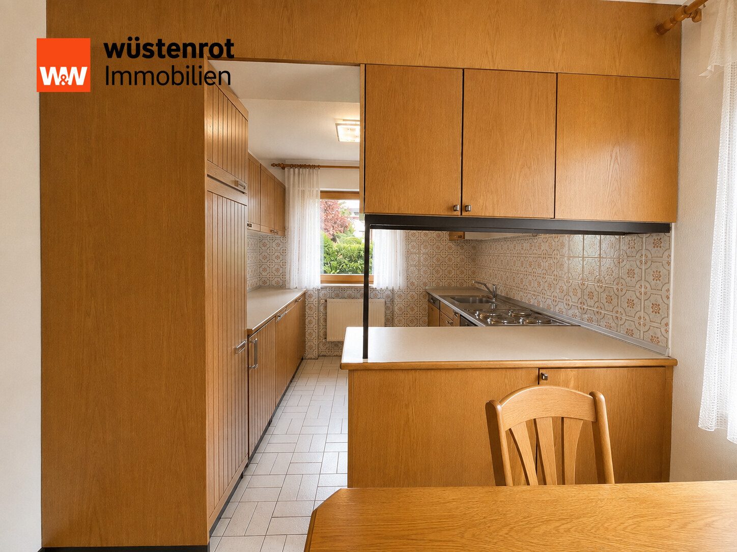 Immobilienangebot - Köngen - Alle - Sehr gepflegtes Reiheneckhaus in toller Lage in Köngen