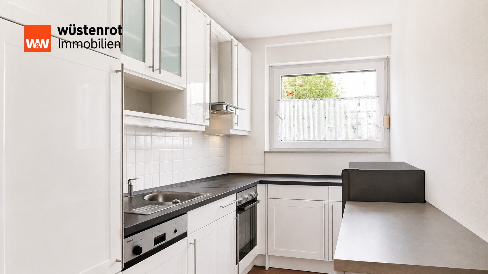 Immobilienangebot - Reinbek - Alle - Wunderschöne 2-Zimmer-Wohnung direkt am Park & nahe Bahnhof - top gepflegte Anlage mit BJ 2005