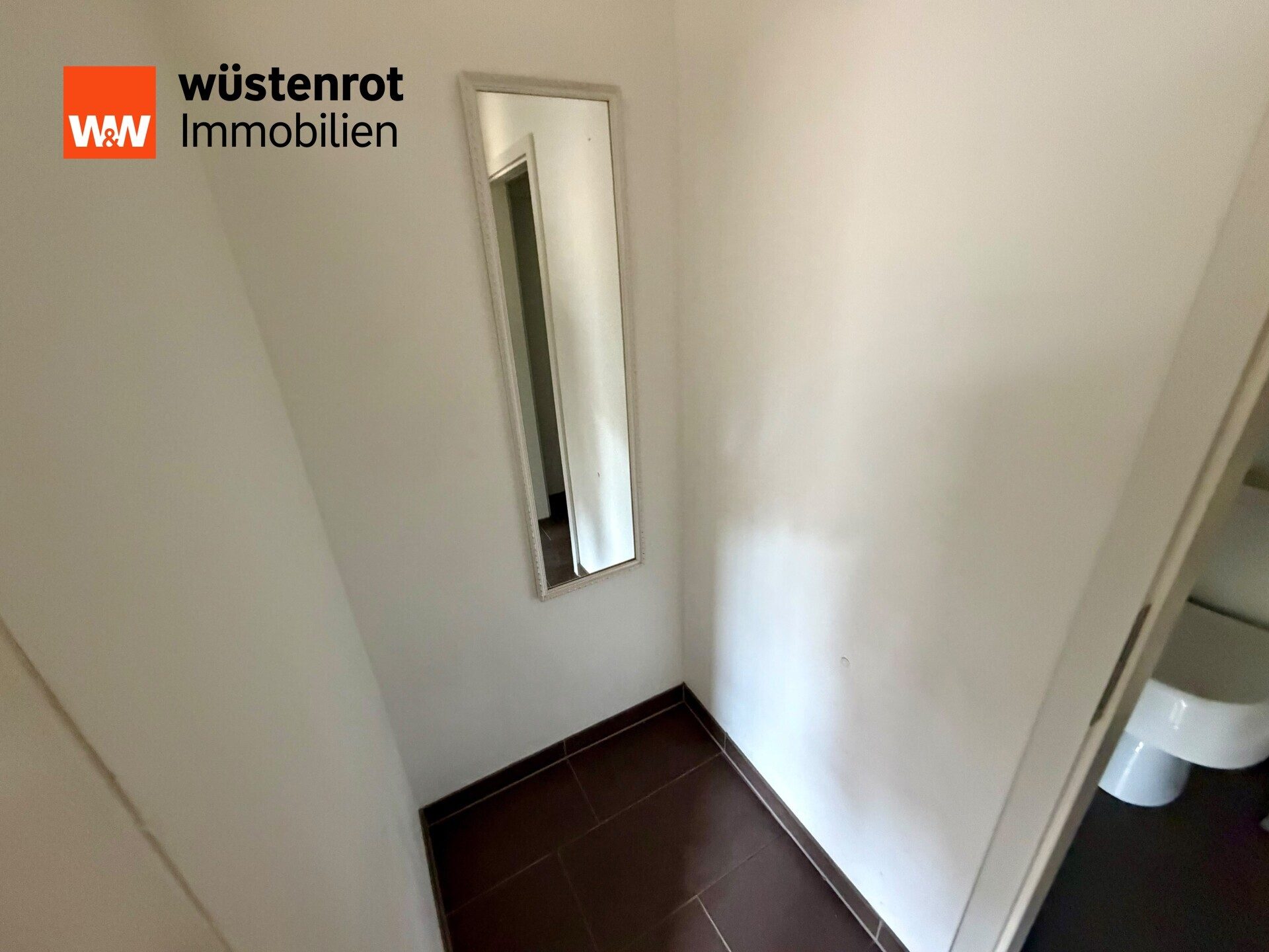 Immobilienangebot - Jüterbog - Alle - Modernisiert & bezugsbereit – charmante Doppelhaushälfte mit Garten in Jüterbog