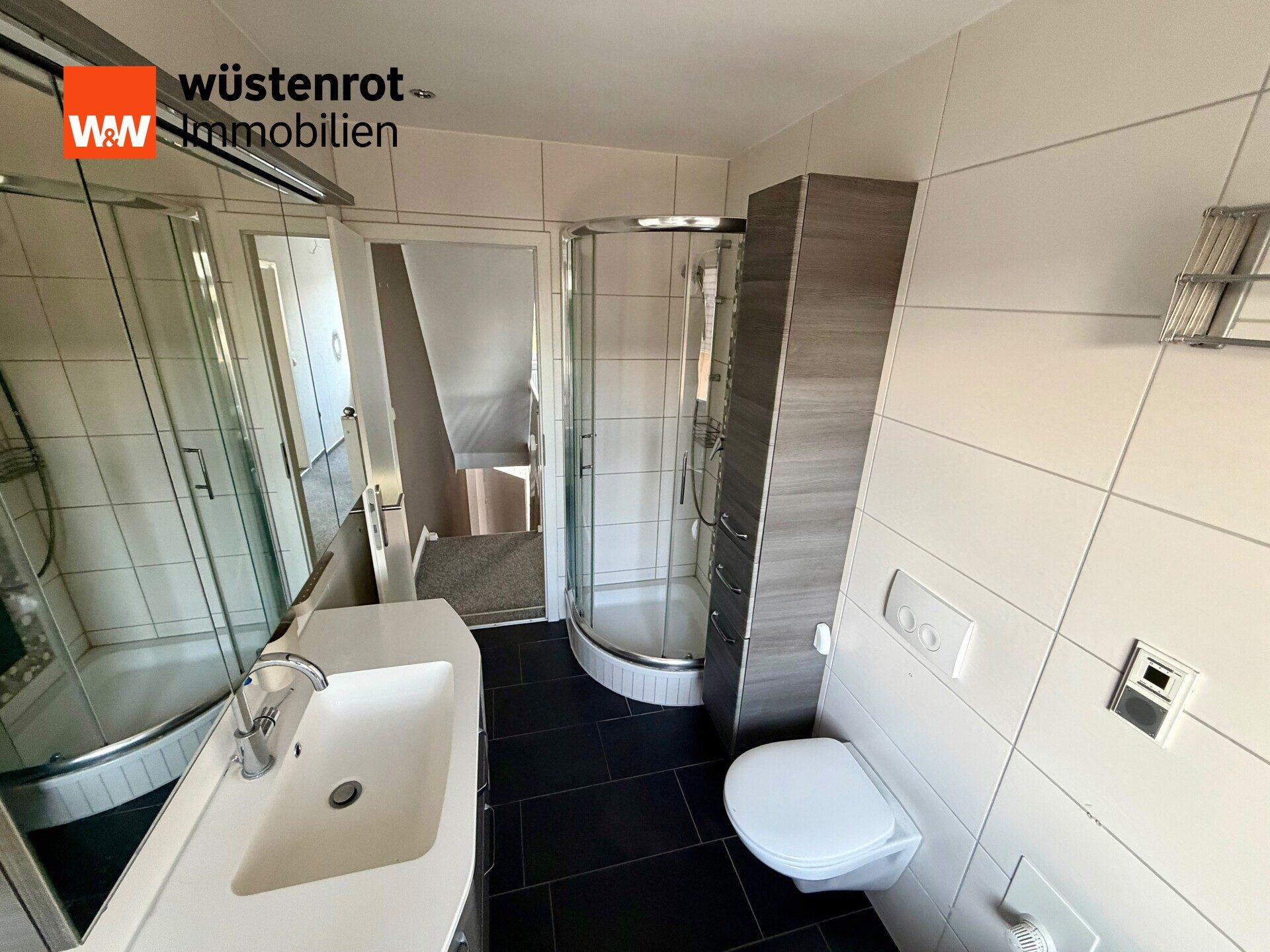 Immobilienangebot - Jüterbog - Alle - Modernisiert & bezugsbereit – charmante Doppelhaushälfte mit Garten in Jüterbog