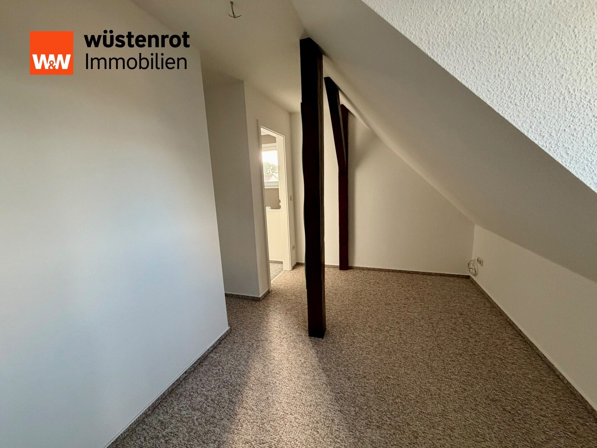 Immobilienangebot - Jüterbog - Alle - Modernisiert & bezugsbereit – charmante Doppelhaushälfte mit Garten in Jüterbog