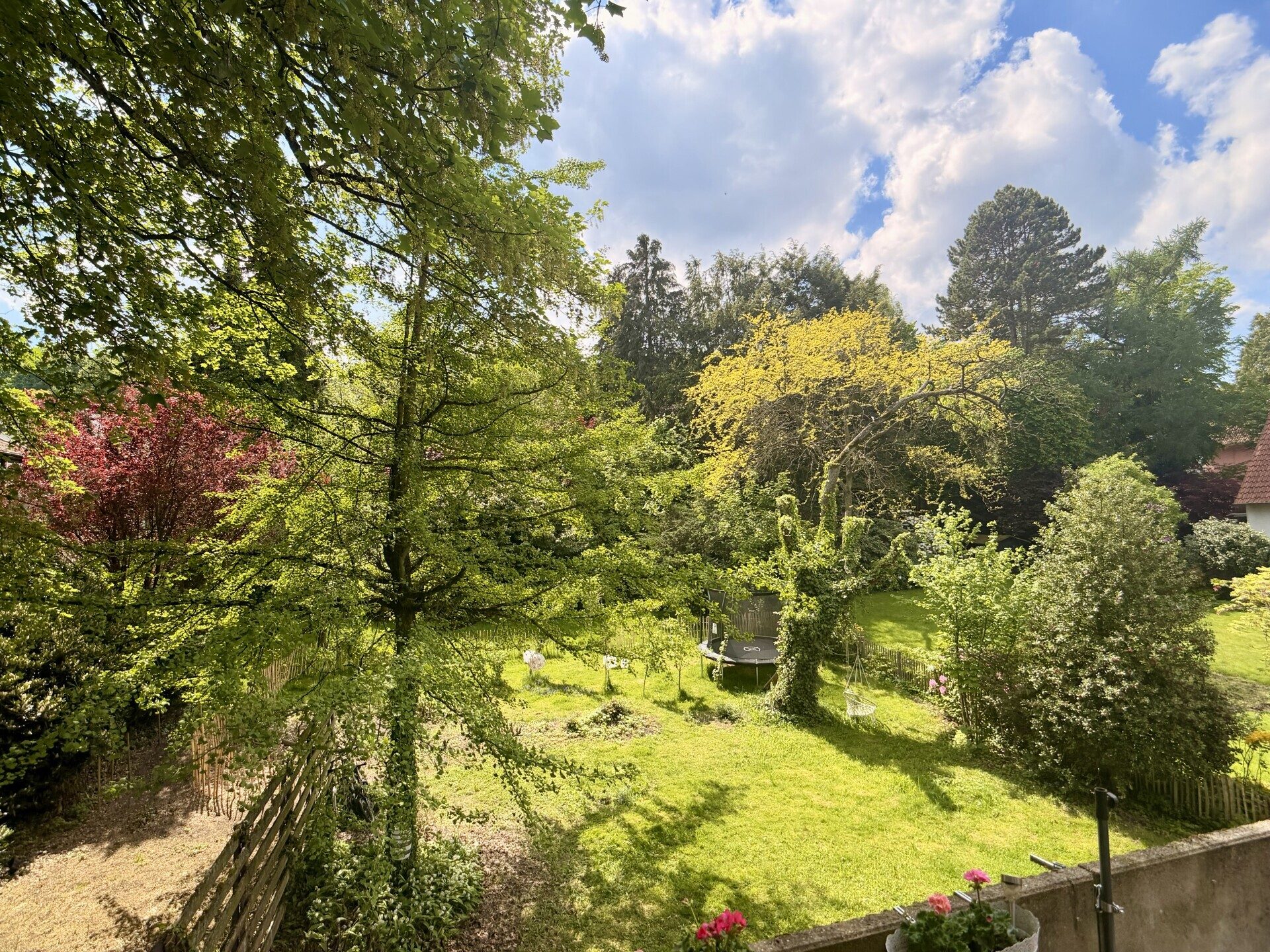 Immobilienangebot - Bielefeld - Alle - Stadtnah und grün wohnen nahe dem Bielefelder Musikerviertel auf 115 m², zwei Südbalkone & Gartenanteil