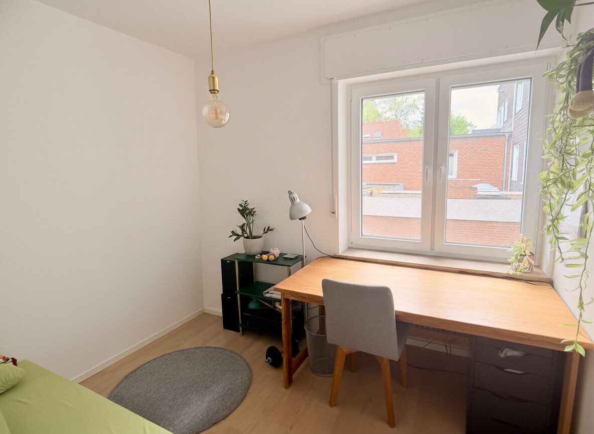 Immobilienangebot - Bielefeld - Alle - Kapitalanlage in Bielefeld: ca. 4,5 % Bruttorendite – 115 m², 4 Zimmer & zwei Südbalkone