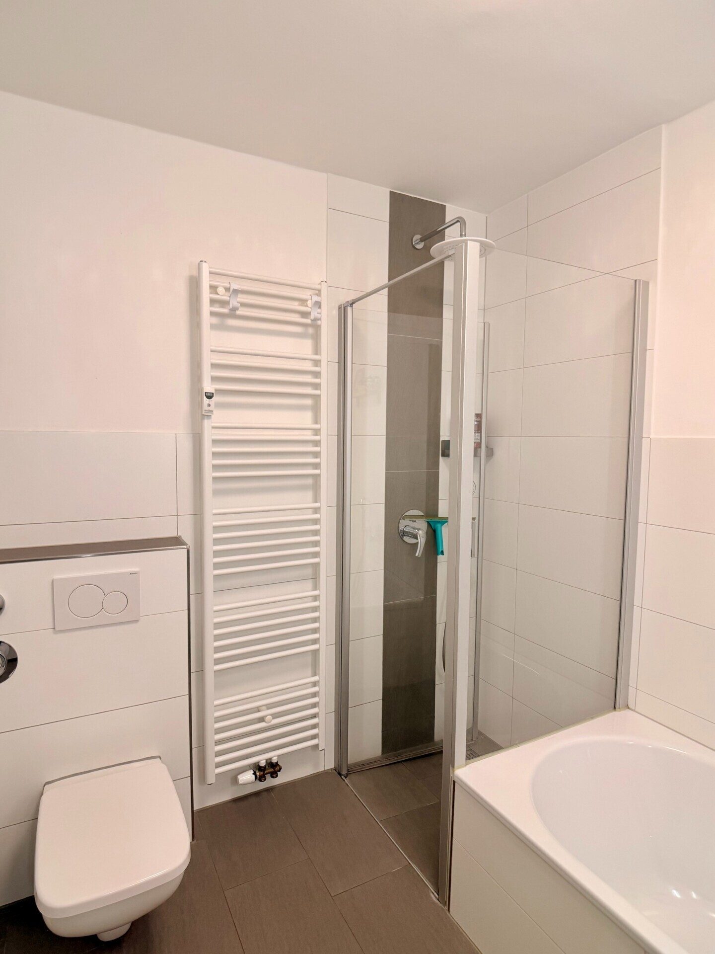 Immobilienangebot - Bielefeld - Alle - Kapitalanlage in Bielefeld: ca. 4,5 % Bruttorendite – 115 m², 4 Zimmer & zwei Südbalkone