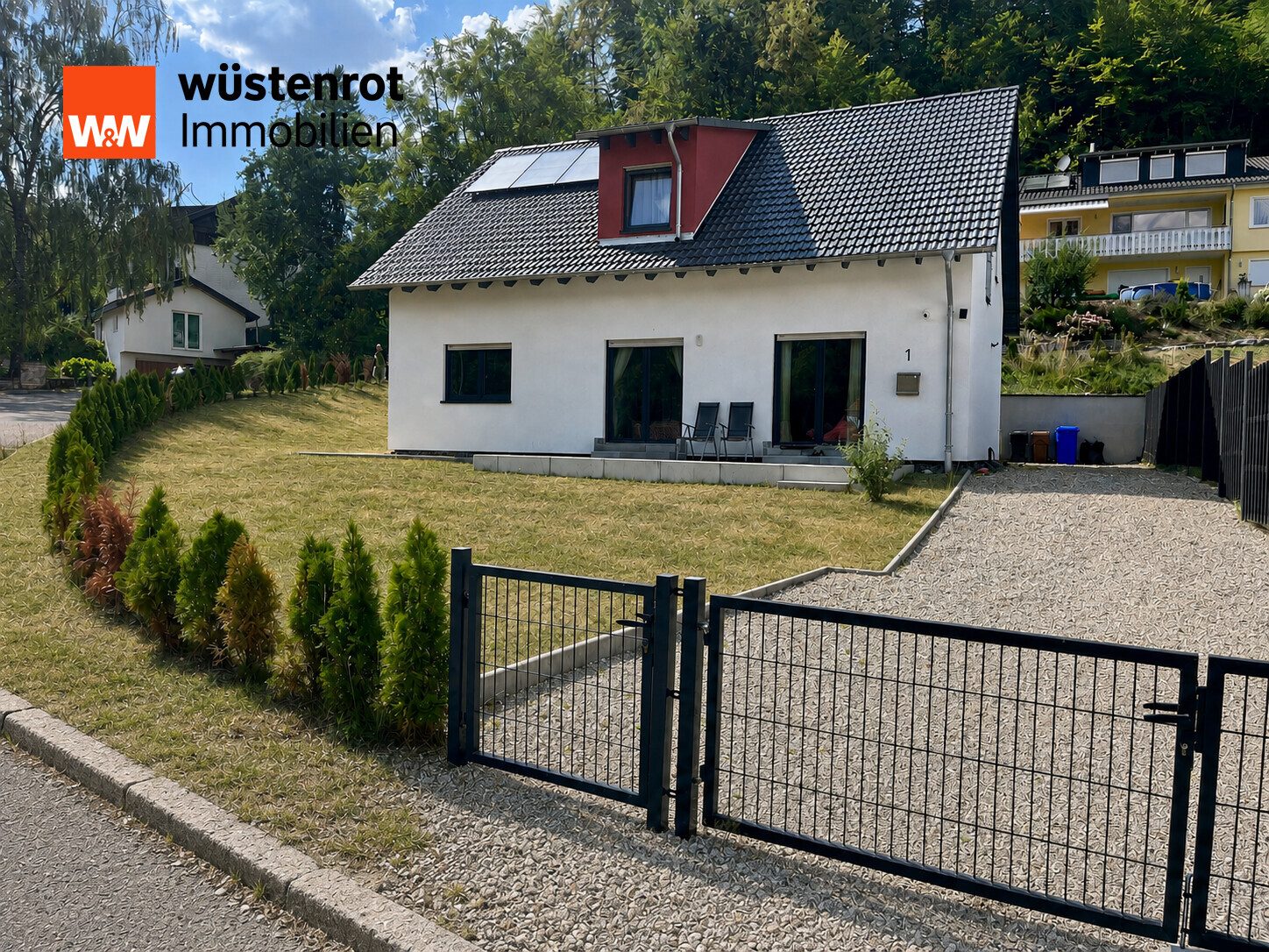 Immobilienangebot - Burladingen - Alle - Einziehen und genießen – modernes Einfamilienhaus mit viel Ruhe und Natur