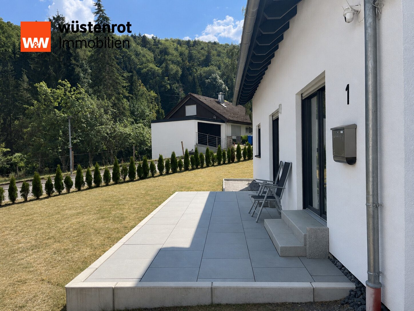 Immobilienangebot - Burladingen - Alle - Einziehen und genießen – modernes Einfamilienhaus mit viel Ruhe und Natur