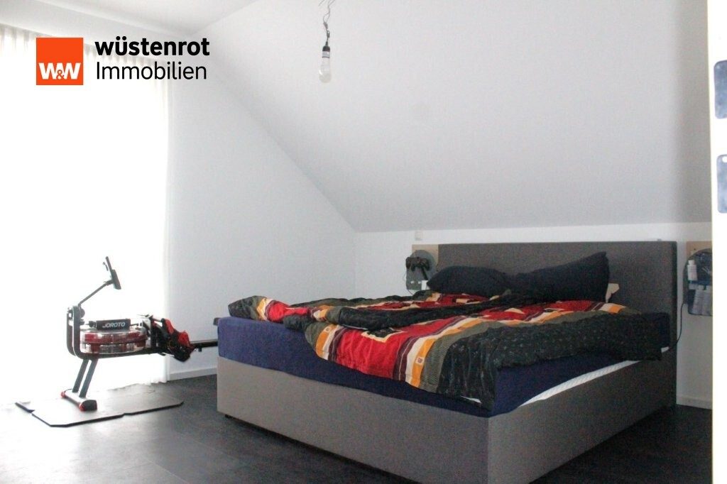 Immobilienangebot - Oberreichenbach - Alle - **Modernste Haustechnik inklusive / kein Baustress - fertig zum einziehen - viel Platz für alle **