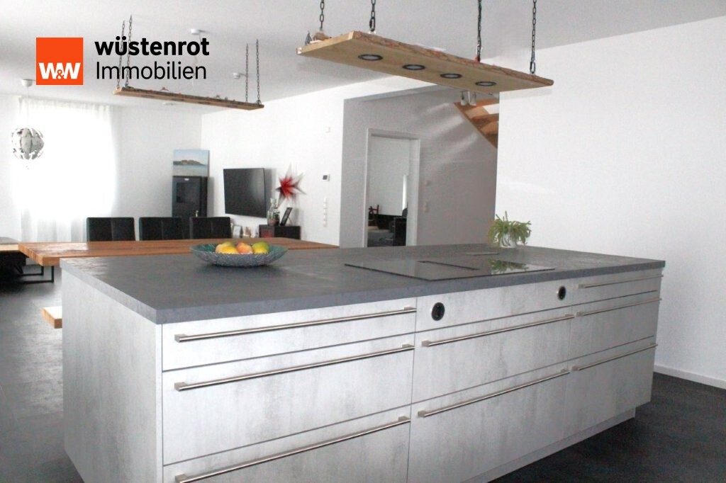 Immobilienangebot - Oberreichenbach - Alle - **Modernste Haustechnik inklusive / kein Baustress - fertig zum einziehen - viel Platz für alle **