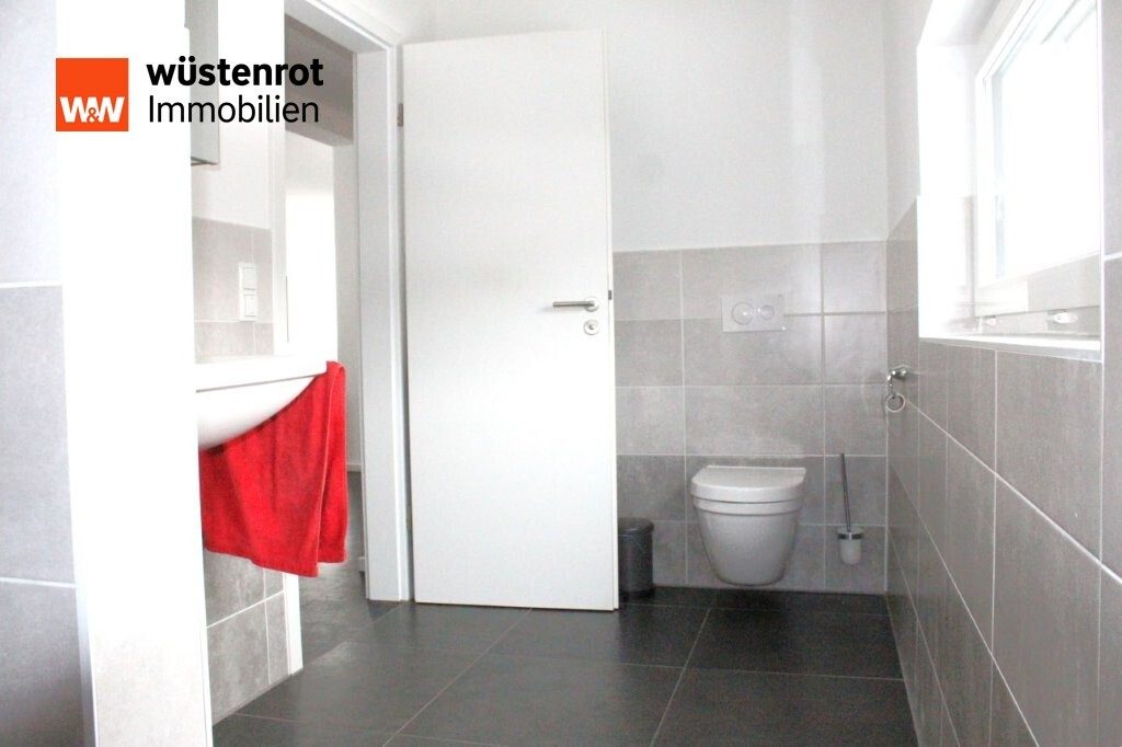 Immobilienangebot - Oberreichenbach - Alle - **Modernste Haustechnik inklusive / kein Baustress - fertig zum einziehen - viel Platz für alle **