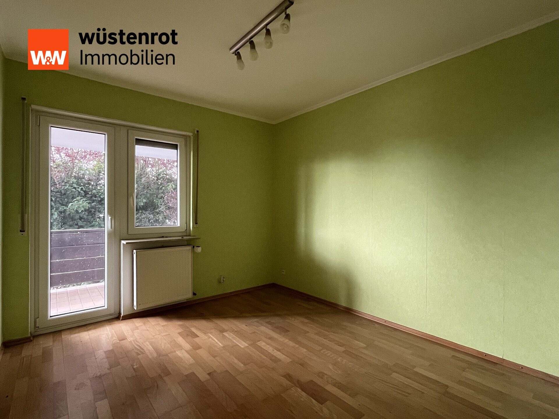 Immobilienangebot - Rödermark / Urberach - Alle - Maisonette im beliebten Bienenviertel von Urberach: 134 m², 3 Balkone, Spitzboden & viel Potenzial