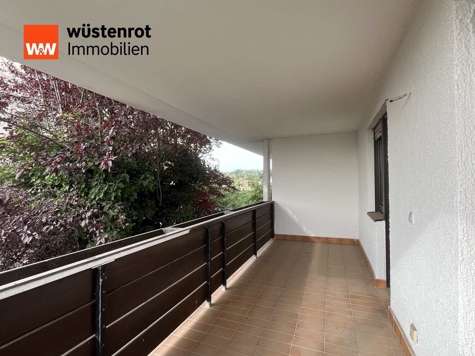 Immobilienangebot - Rödermark / Urberach - Alle - Maisonette im beliebten Bienenviertel von Urberach: 134 m², 3 Balkone, Spitzboden & viel Potenzial