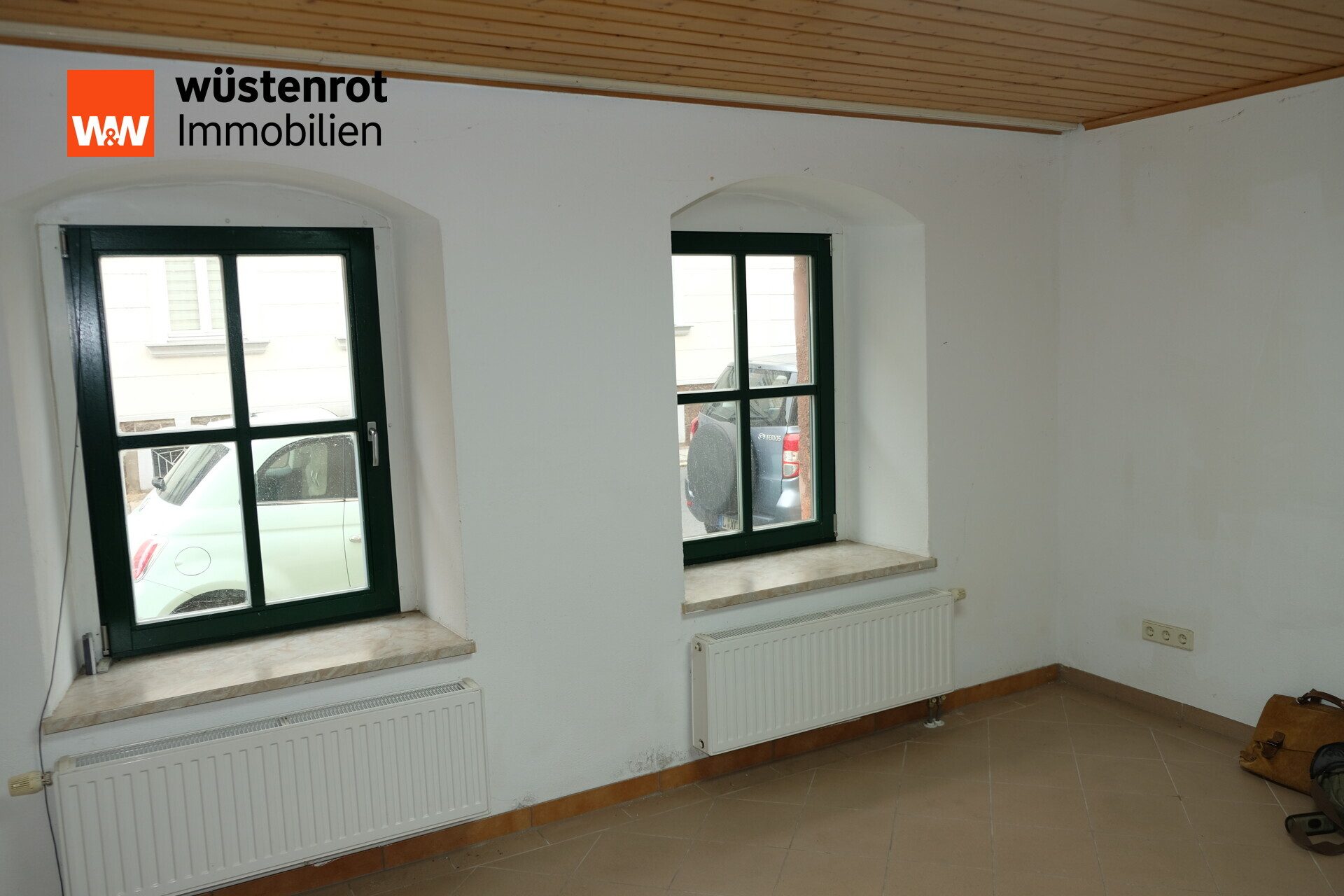 Immobilienangebot - Grimma - Alle - Wohnen im Herzen von Grimma: Historisches Reihenhaus mit Einliegerwohnung & Innenhof