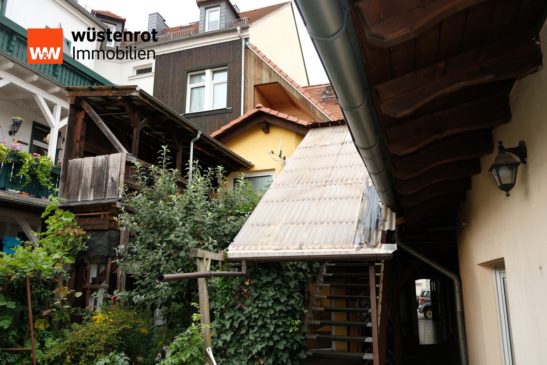 Immobilienangebot - Grimma - Alle - Wohnen im Herzen von Grimma: Historisches Reihenhaus mit Einliegerwohnung & Innenhof