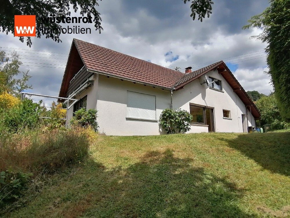 Immobilienangebot - Gernsbach - Alle - Außergewöhnliches Anwesen
in Traumlage!