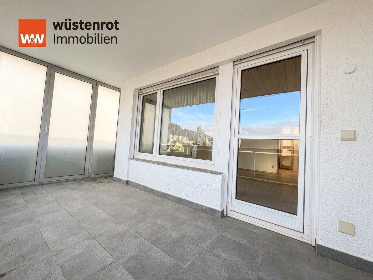 Immobilienangebot - Friolzheim - Alle - Sonnige und helle 3,5-Zimmer-Wohnung in Friolzheim mit Stellplatz und Garage