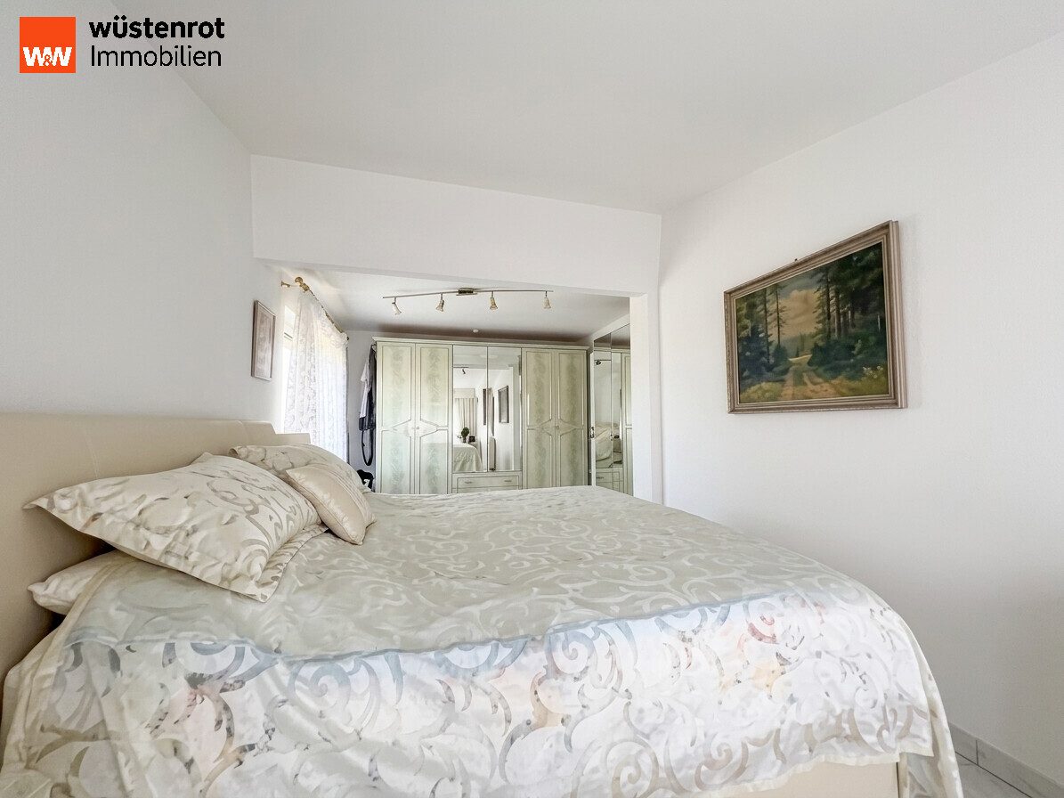 Immobilienangebot - Pforzheim / Arlinger - Alle - Ihr neues Zuhause in Arlinger – Reihenendhaus mit Wohlfühlcharakter