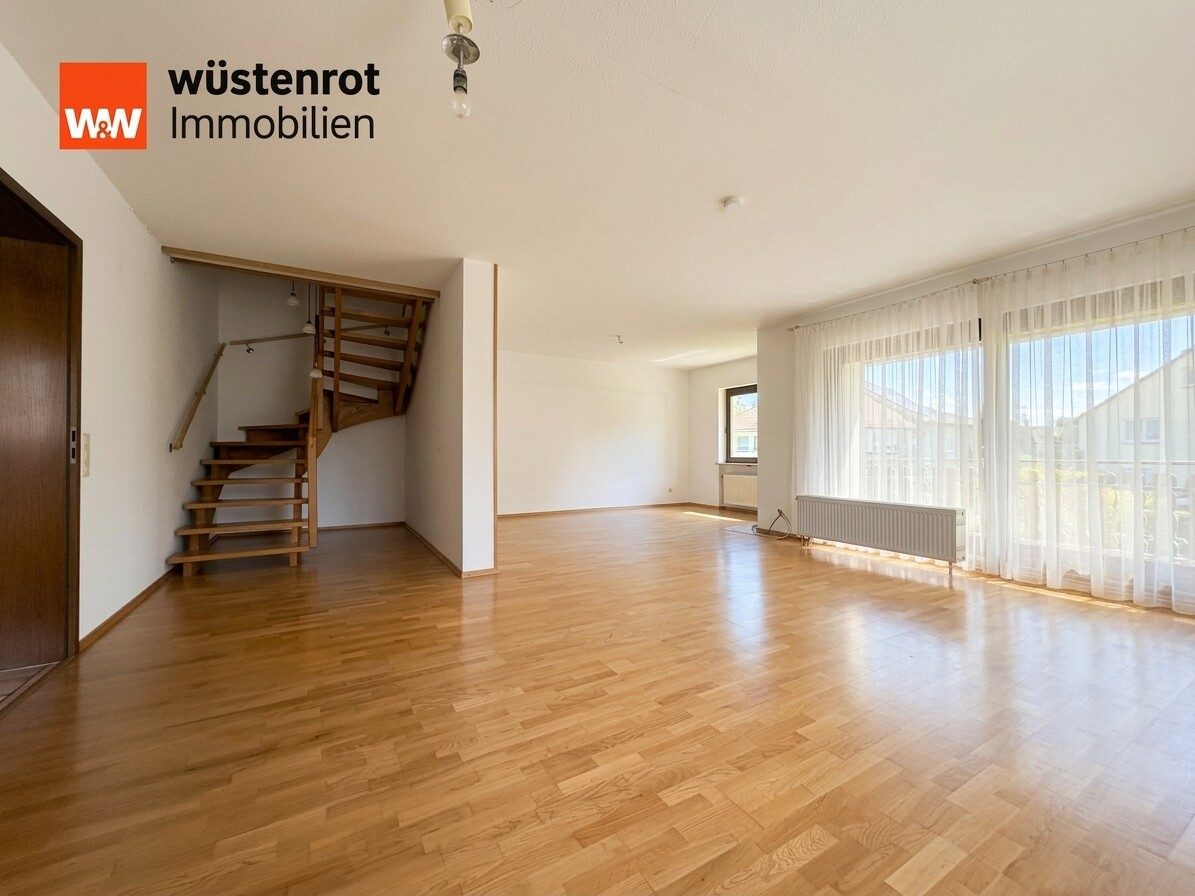 Immobilienangebot - Neuenbürg / Waldrennach - Alle - Attraktive Maisonette-Wohnung, mit großzügiges Wohnen, viel Stauraum und Naturnahes Wohnen