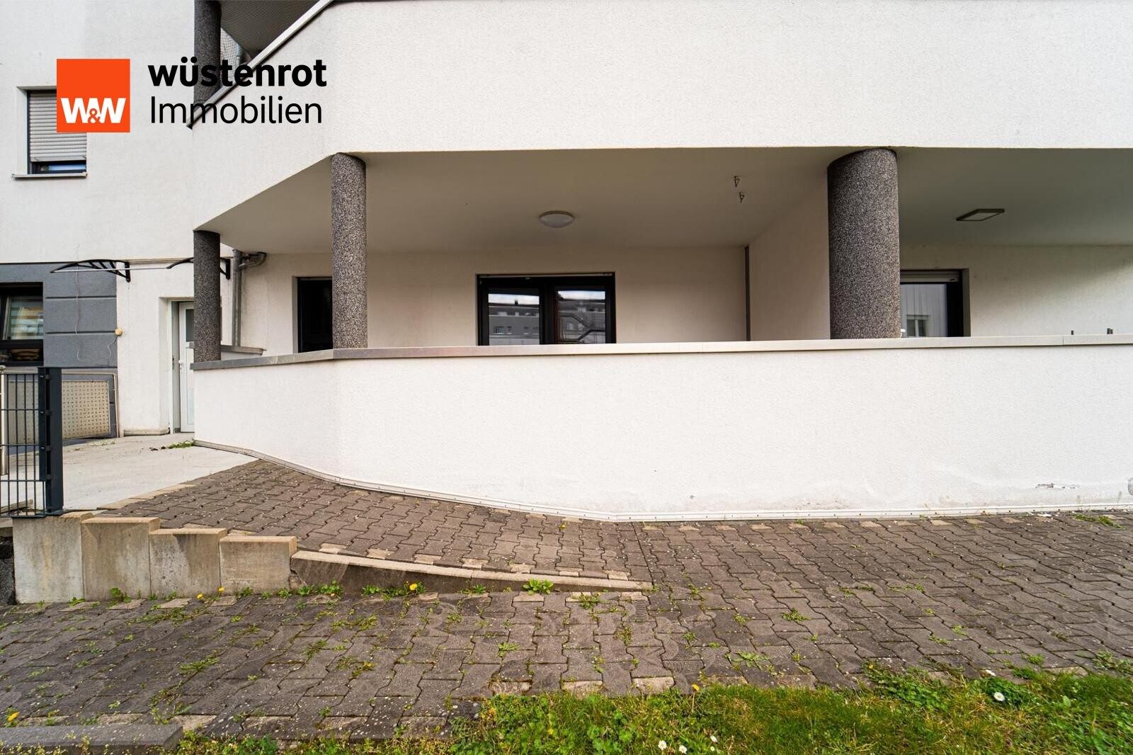 Immobilienangebot - Offenbach - Alle - Großzügige 3-Zimmer-Erdgeschosswohnung mit Balkon und Gartennutzung im KfW-70-Haus