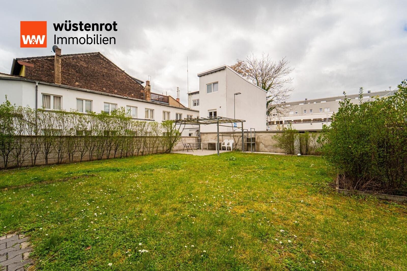 Immobilienangebot - Offenbach - Alle - Großzügige 3-Zimmer-Erdgeschosswohnung mit Ost-Balkon, Gartennutzung & KfW-70-Standard