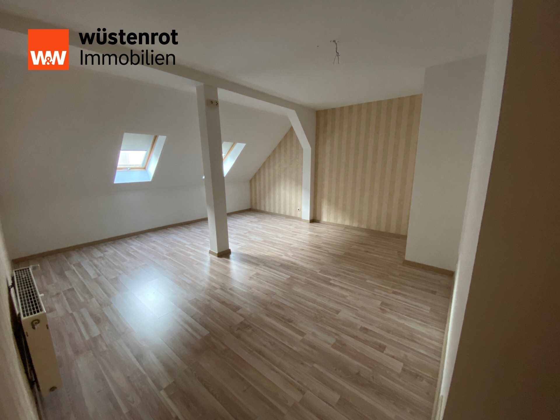 Immobilienangebot - Staßfurt - Alle - Staßfurt- Neue Heizung- Attraktives Wohn- und Geschäftshaus- voll vermietet
