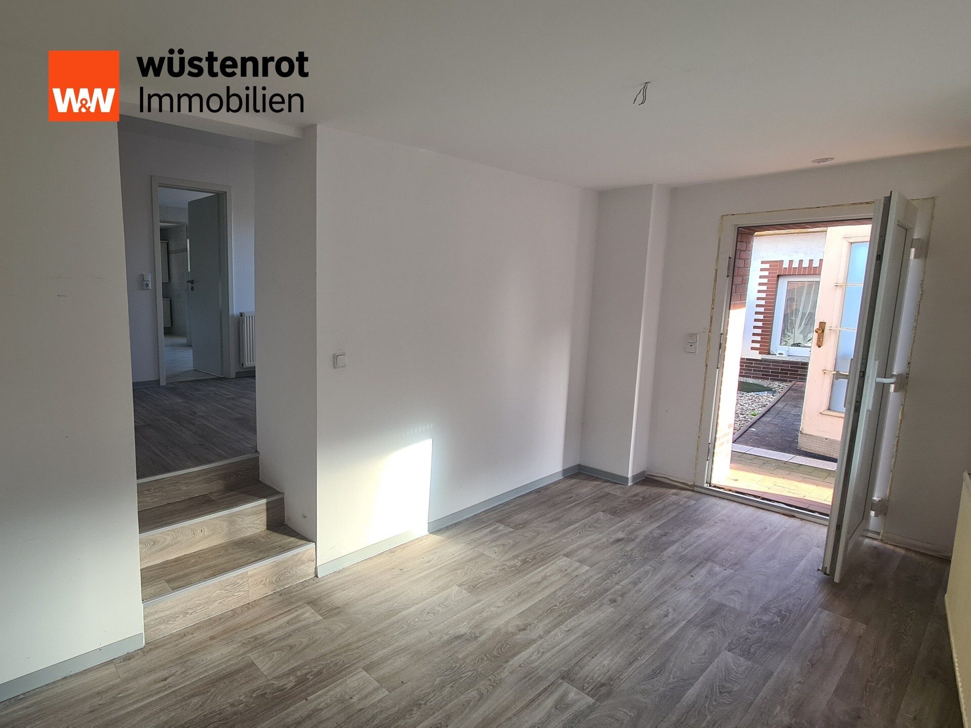 Immobilienangebot - Staßfurt - Alle - Staßfurt- Neue Heizung- Attraktives Wohn- und Geschäftshaus- voll vermietet