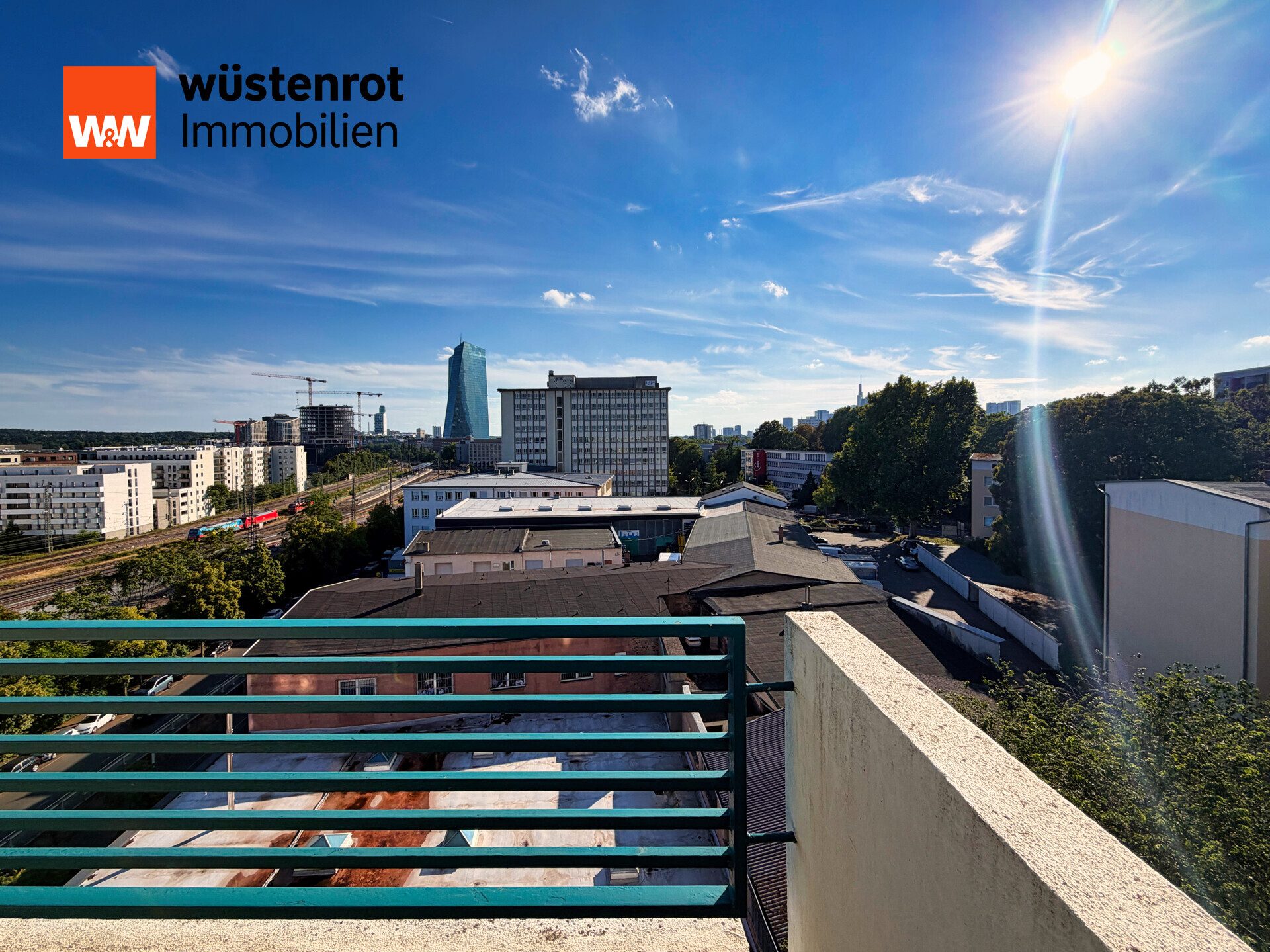 Immobilienangebot - Frankfurt am Main - Alle - 4-Zimmer-Penthouse mit Blick auf die EZB in 60385 Frankfurt-Bornheim