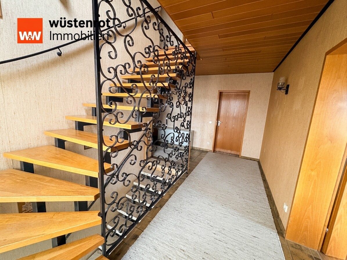 Immobilienangebot - Oberderdingen / Großvillars - Alle - Viel Raum für Generationen – Ihr neues Zuhause mit viel Potenzial
