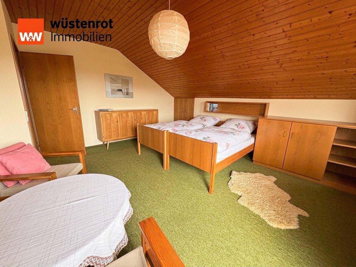 Immobilienangebot - Oberderdingen / Großvillars - Alle - Viel Raum für Generationen – Ihr neues Zuhause mit viel Potenzial