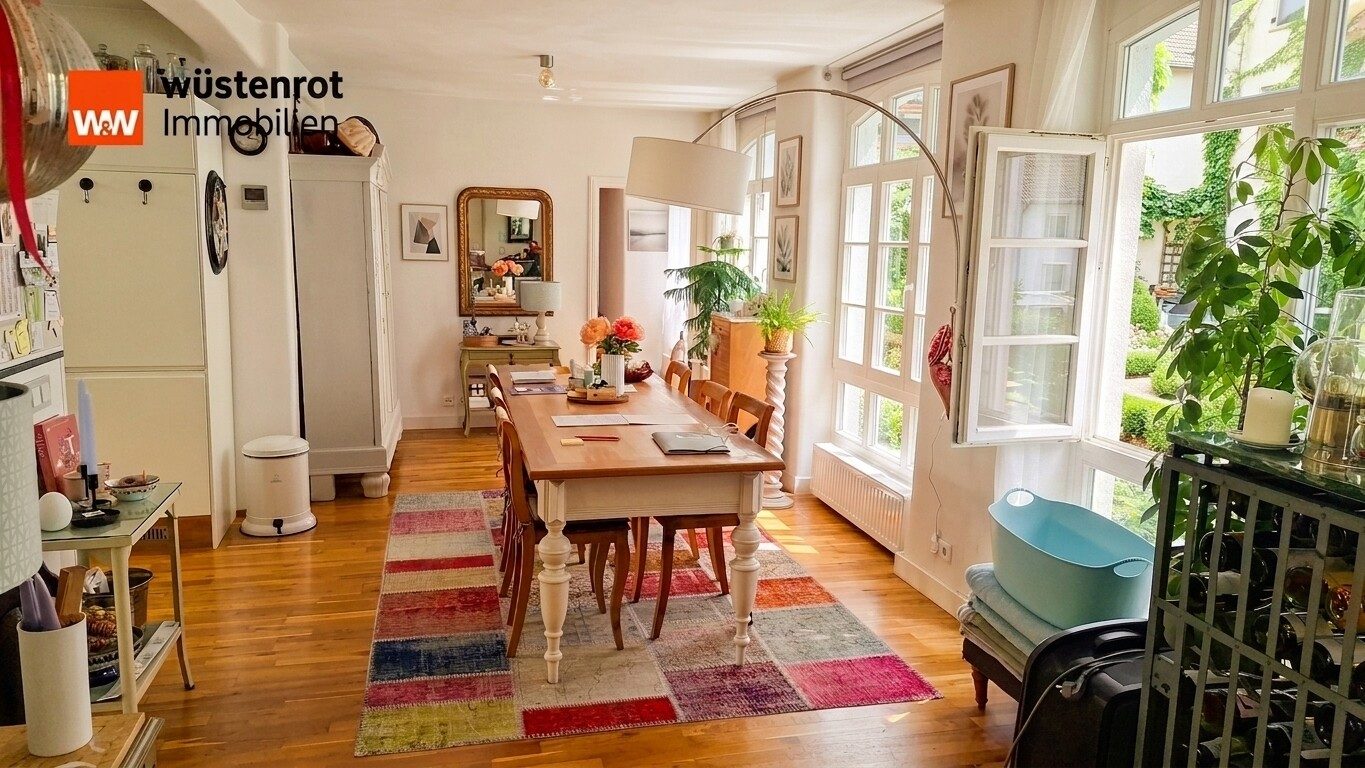 Immobilienangebot - Pforzheim - Alle - Wohnen mit Seele – Exklusive 2,5-Zimmer-Wohnung im denkmalgeschützten Anwesen