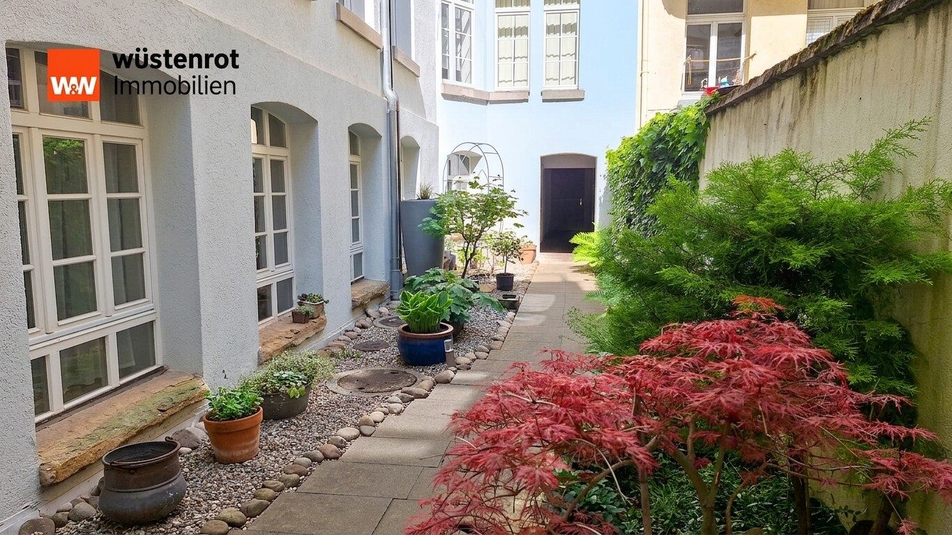 Immobilienangebot - Pforzheim - Alle - Wohnen mit Seele – Exklusive 2,5-Zimmer-Wohnung im denkmalgeschützten Anwesen