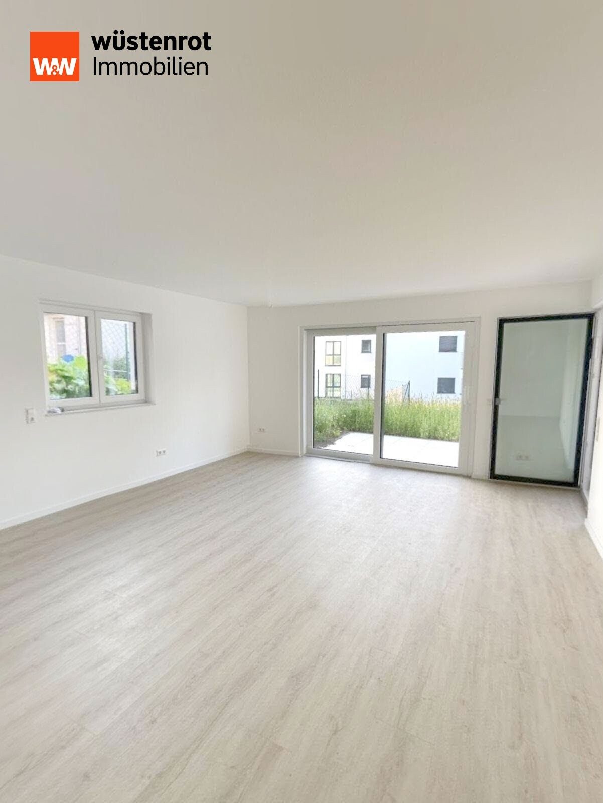 Immobilienangebot - Heuchlingen - Alle - Hochwertige 3 Zimmer Souterrainwohnung mit Terrasse