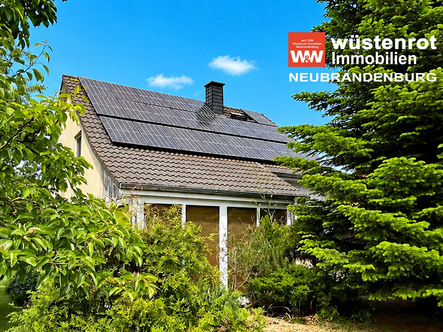 Immobilienangebot - Holldorf - Alle - VOR DEN TOREN DER STADT - HAUS MIT WINTERGARTEN + PHOTOVOLTAIKANLAGE + EINBAUKÜCHE + KAMINOFEN