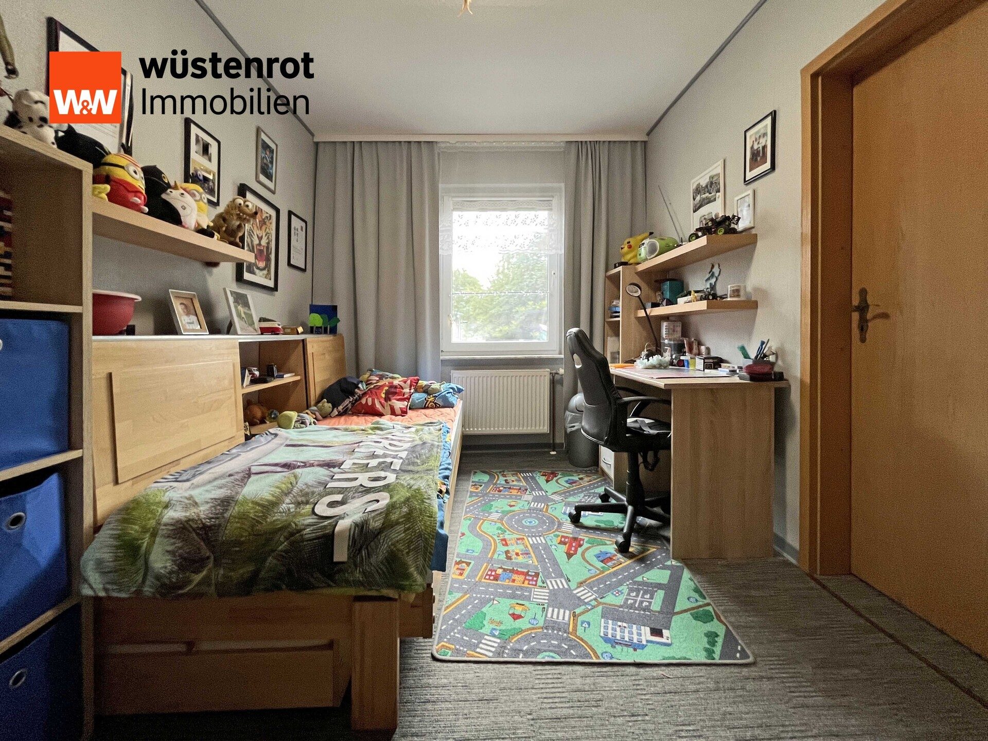 Immobilienangebot - Anklam - Alle - WOHNEN AUF EINER EBENE AUCH FÜR ZWEI FAMILIEN: MIT EINBAUKÜCHE + KAMINÖFEN + ZWEI BÄDER + VOLLKELLER