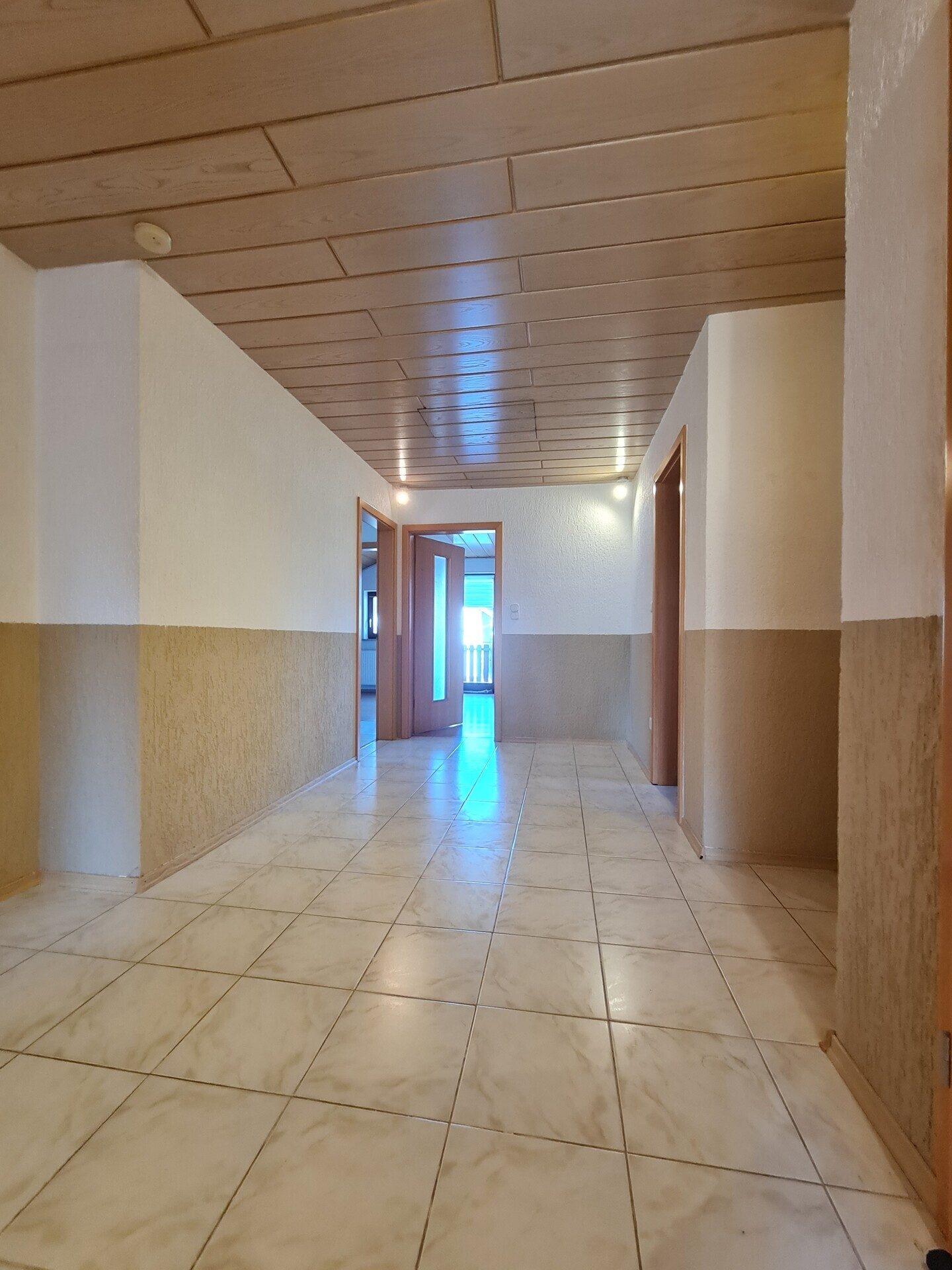 Immobilienangebot - Spiegelau - Alle - Tolles Wohnhaus mit schönem Garten! Wohn(t)raum für Familien oder clevere
Kapitalanlage oder beides?